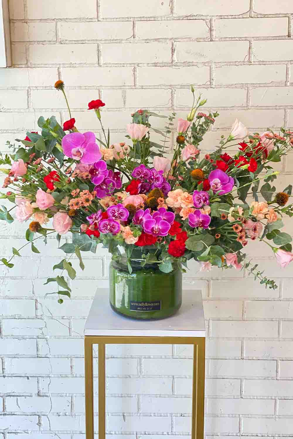 دیزاین ۴۵ سانت تابستانی با ارکیده های بنفش